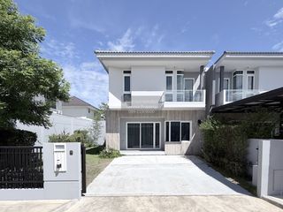 出售 3 卧室 独立屋 在 Phra Samut Chedi, Samut Prakan