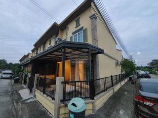 出售 4 卧室 联排别墅 在 Mueang Nonthaburi, Nonthaburi