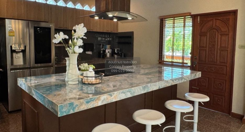 For sale 5 ベッドルーム house in Mueang Phuket, Phuket