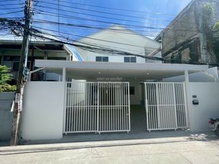 À vendre 4 chambres maison à Wang Thonglang, Bangkok