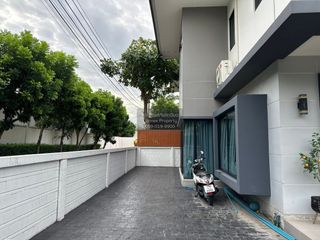 For sale 4 bedrooms house in Sai Mai, Bangkok