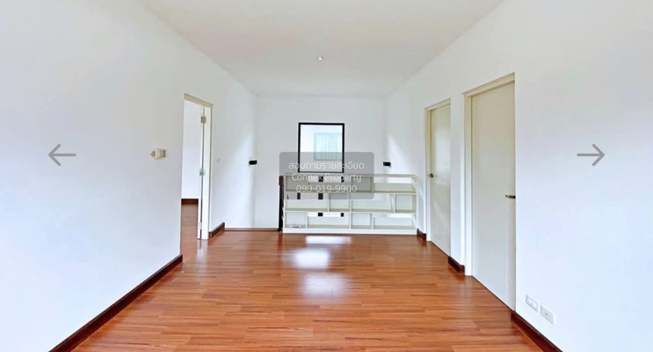 For sale 4 bedrooms house in Sai Mai, Bangkok