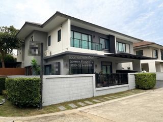For sale 4 bedrooms house in Sai Mai, Bangkok