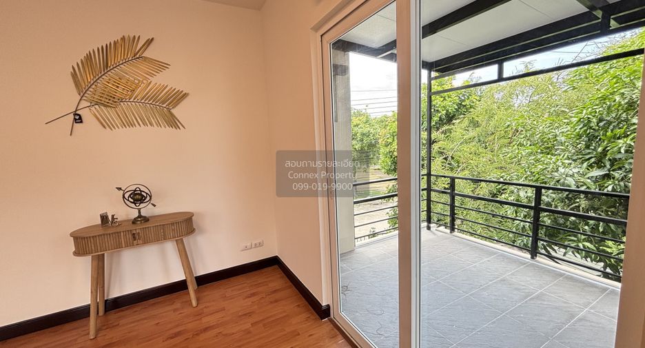 For sale 4 bedrooms house in Bang Khun Thian, Bangkok