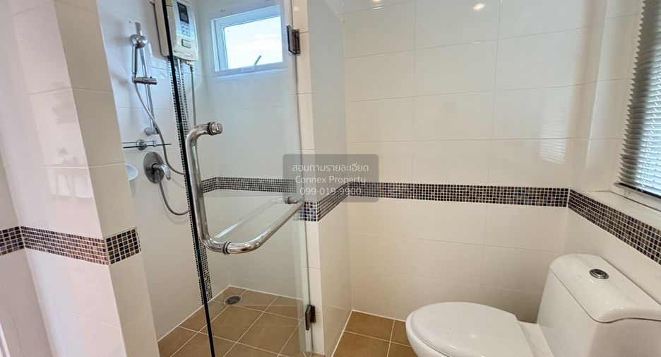 For sale 4 bedrooms house in Bang Khun Thian, Bangkok