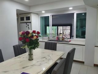 For sale 6 bedrooms house in Prawet, Bangkok
