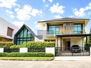 For sale 4 bedrooms house in Bang Khun Thian, Bangkok