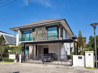 For sale 4 bedrooms house in Bang Khun Thian, Bangkok