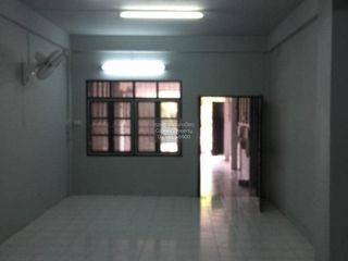 For sale 3 bedrooms townhouse in Min Buri, Bangkok