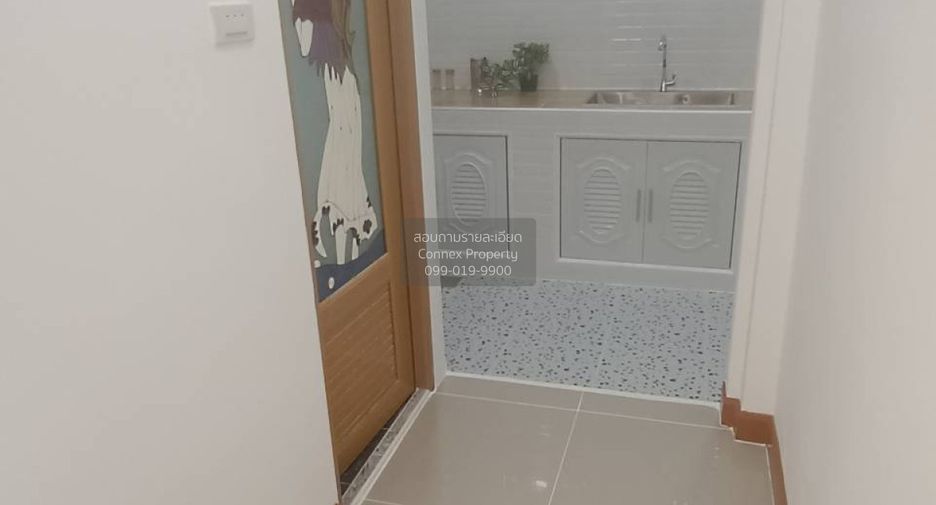 For sale 3 bedrooms townhouse in Thanyaburi, Pathum Thani
