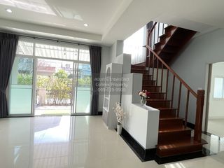 For sale 4 bedrooms house in Prawet, Bangkok