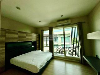 Reihenhaus zum Kauf mit 3 Zimmer in Suan Luang, Bangkok