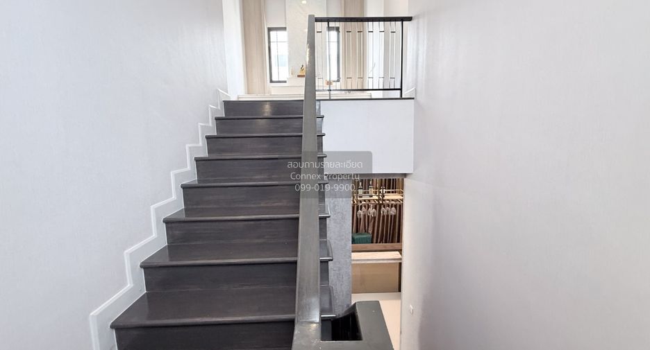 À vendre 4 chambres maison à Pak Kret, Nonthaburi