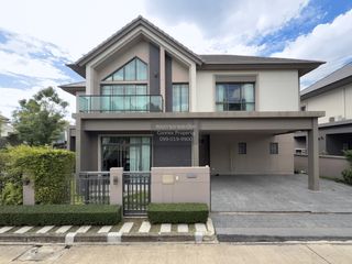 Haus zum Kauf mit 4 Zimmer in Pak Kret, Nonthaburi