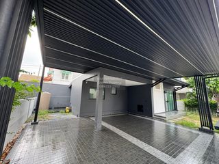 For sale 4 bedrooms house in Khlong Sam Wa, Bangkok