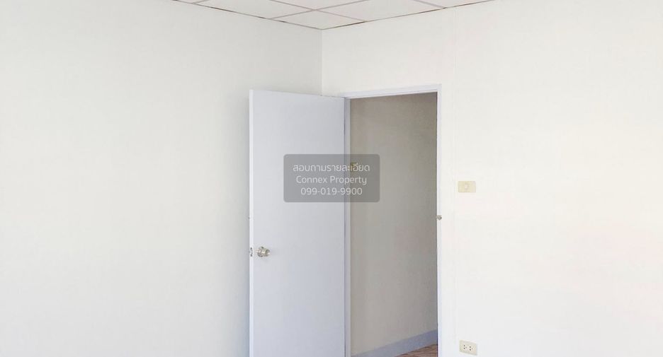À vendre 3 chambres maison de ville à Mueang Samut Prakan, Samut Prakan