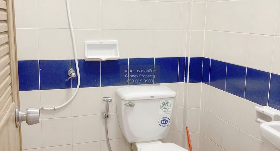 À vendre 3 chambres maison de ville à Mueang Samut Prakan, Samut Prakan