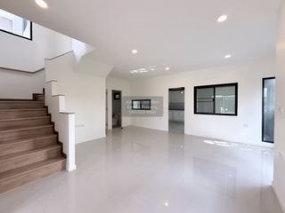 Casa en venta de 3 habitaciones en Bang Kruai, Nonthaburi