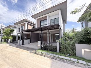 Casa en venta de 3 habitaciones en Bang Kruai, Nonthaburi