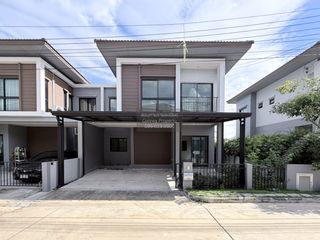 Casa en venta de 3 habitaciones en Bang Kruai, Nonthaburi
