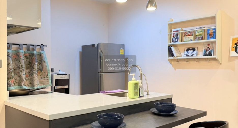 For sale 1 bed condo in Khlong Toei, Bangkok