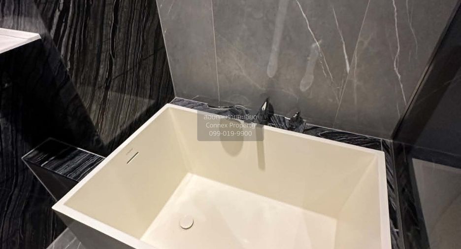 For sale 1 bed condo in Watthana, Bangkok