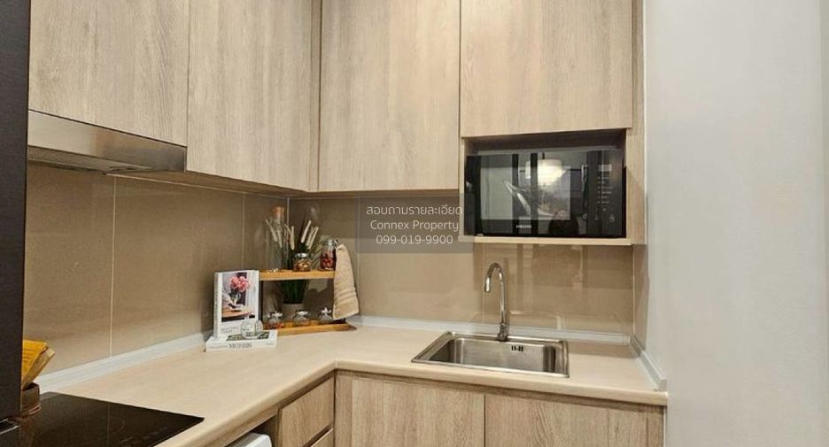 For sale 2 bedrooms condo in Khlong Toei, Bangkok