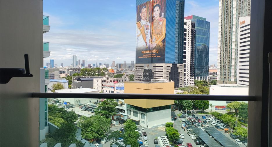 Wohnung zum Kauf mit 2 Zimmer in Huai Khwang, Bangkok