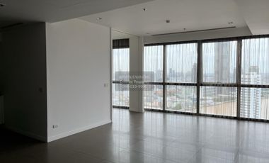 For sale 2 bedrooms condo in Sathon, Bangkok