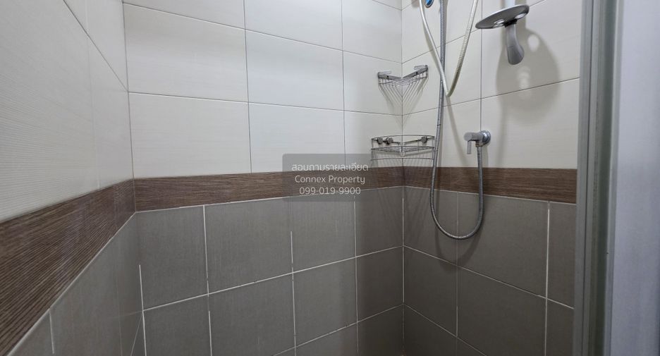 For sale 2 ベッドルーム condo in Bang Phlat, Bangkok