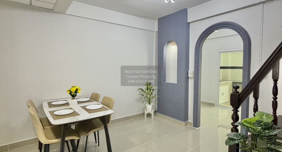 For sale 3 bedrooms townhouse in Mueang Nonthaburi, Nonthaburi