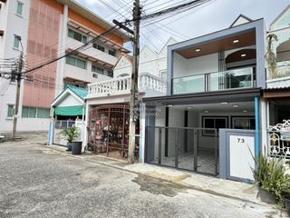 出售 3 卧室 联排别墅 在 Mueang Nonthaburi, Nonthaburi