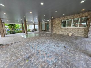 For sale 5 bedrooms house in Bang Khun Thian, Bangkok