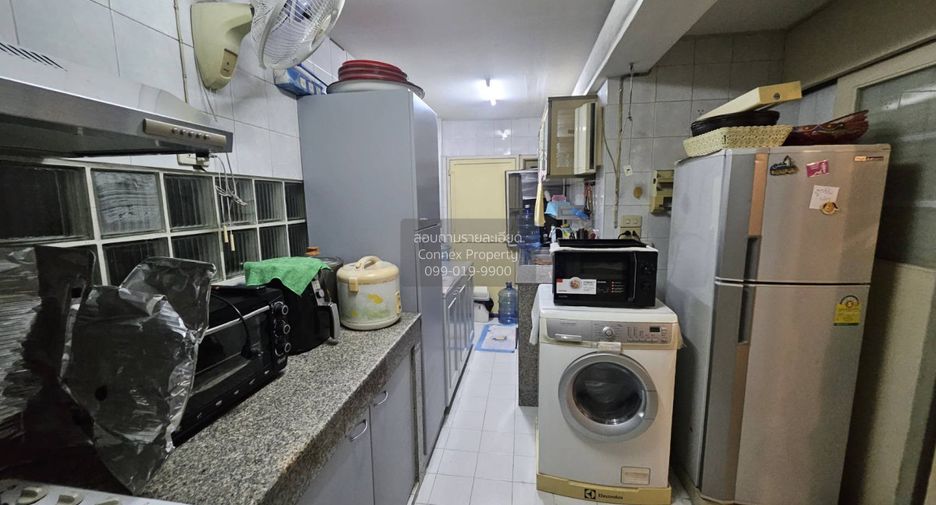 出售 4 卧室 独立屋 在 Lat Krabang, 曼谷