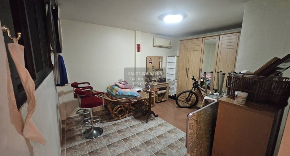 出售 4 卧室 独立屋 在 Lat Krabang, 曼谷