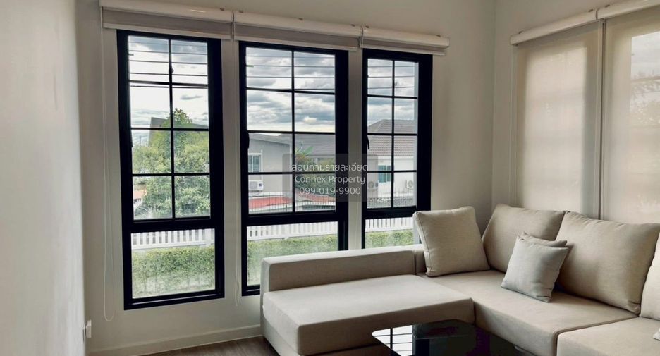 For sale 4 bedrooms house in Khlong Sam Wa, Bangkok