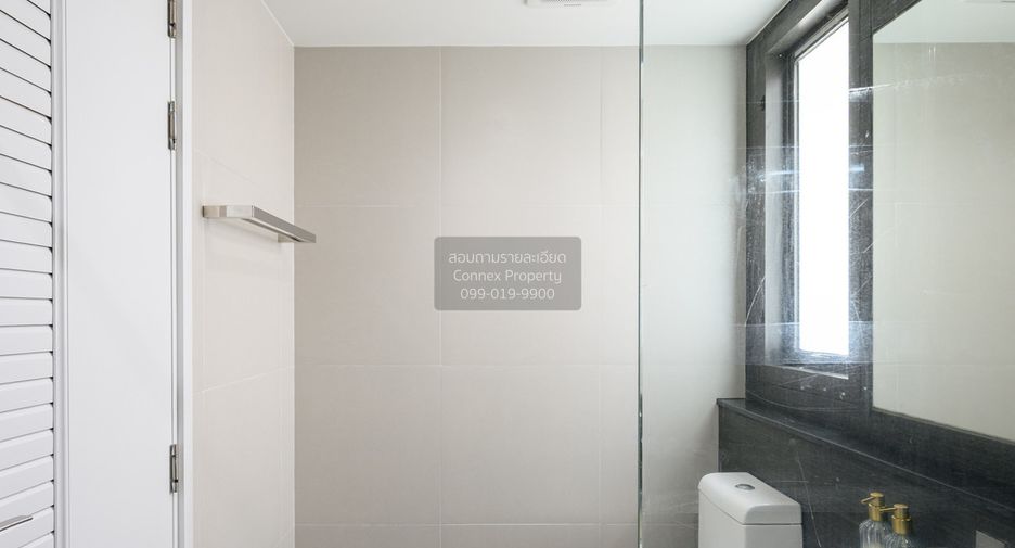 For sale 2 bedrooms condo in Phaya Thai, Bangkok