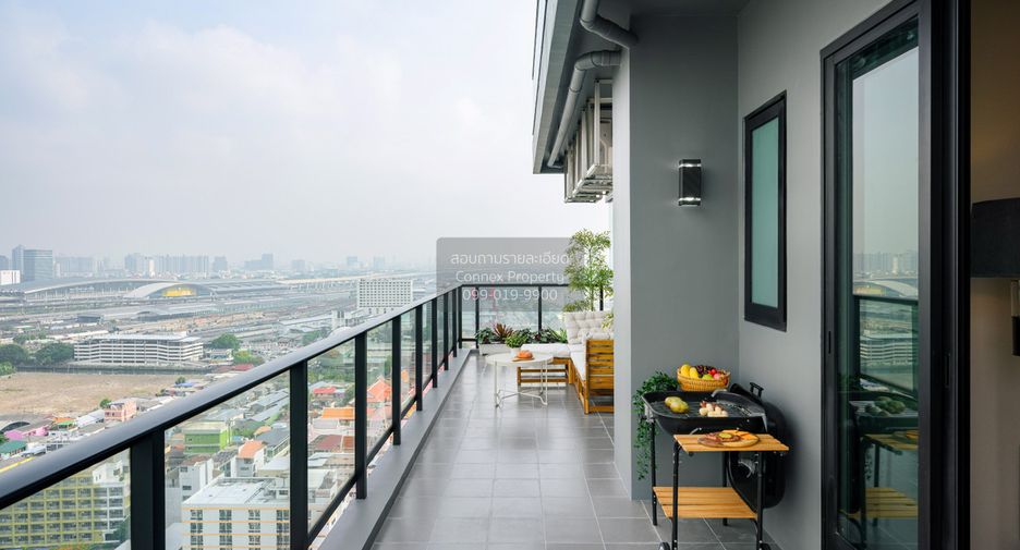 For sale 2 bedrooms condo in Phaya Thai, Bangkok