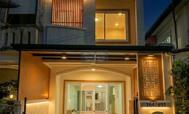 À vendre 2 chambres maison de ville à Bang Bua Thong, Nonthaburi