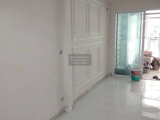 For sale 2 bedrooms townhouse in Bang Bua Thong, Nonthaburi