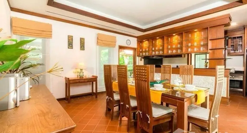 For sale 4 bedrooms villa in Mueang Phuket, Phuket