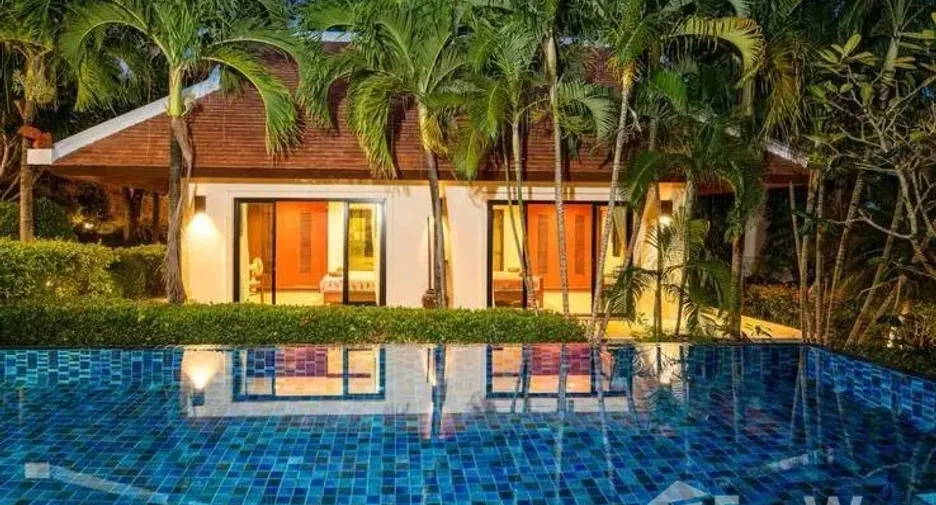 For sale 4 bedrooms villa in Mueang Phuket, Phuket