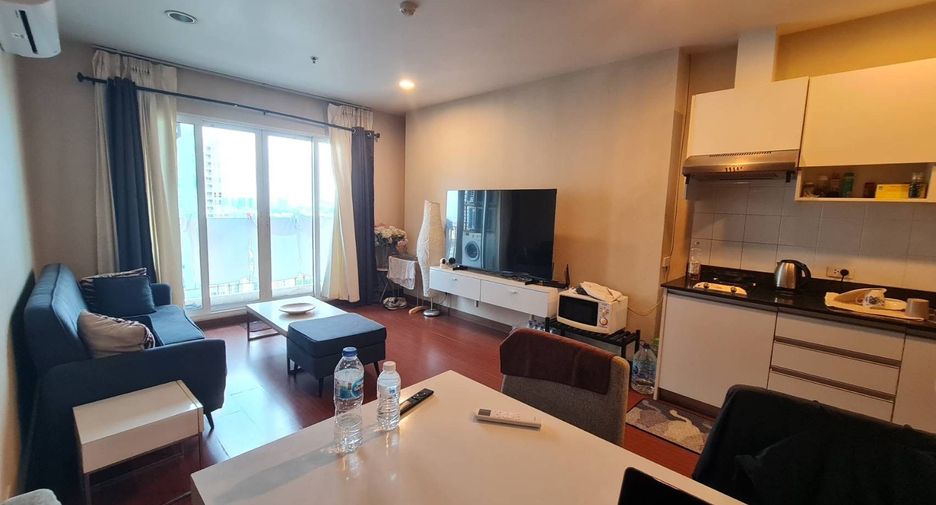 For rent 2 bedrooms condo in Khlong Toei, Bangkok