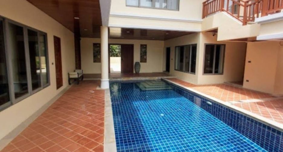 For sale 3 bedrooms villa in Sattahip, Chonburi