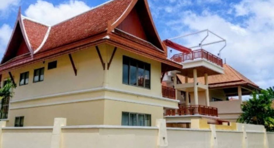 For sale 3 bedrooms villa in Sattahip, Chonburi