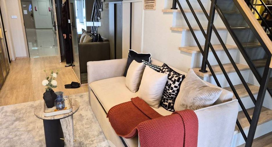 For sale 2 bedrooms condo in Bang Rak, Bangkok