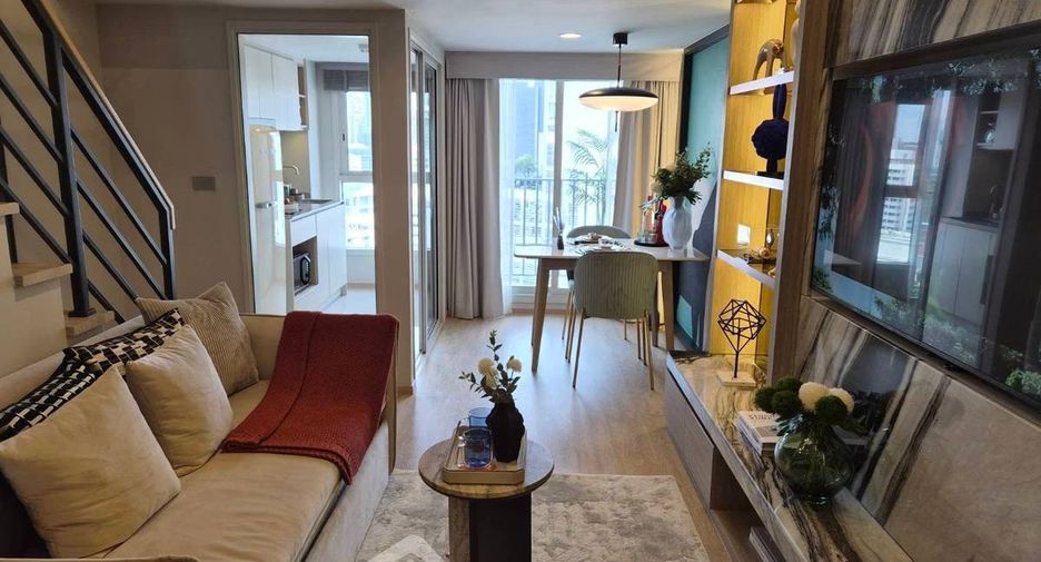 For sale 2 bedrooms condo in Bang Rak, Bangkok
