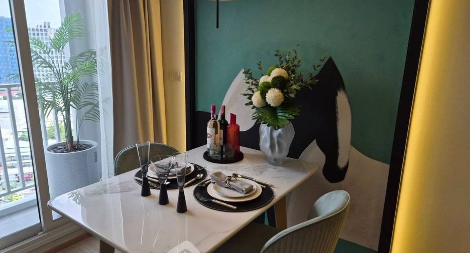 For sale 2 bedrooms condo in Bang Rak, Bangkok