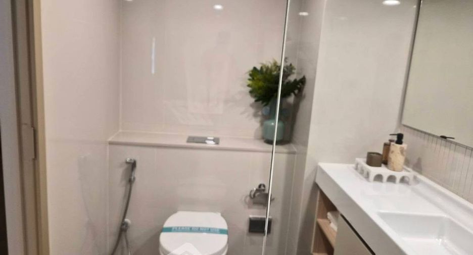 For sale 2 bedrooms condo in Bang Rak, Bangkok