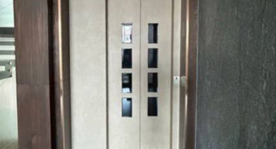 Продажа 5 спальни дом в Буенг Кум, Бангкок
